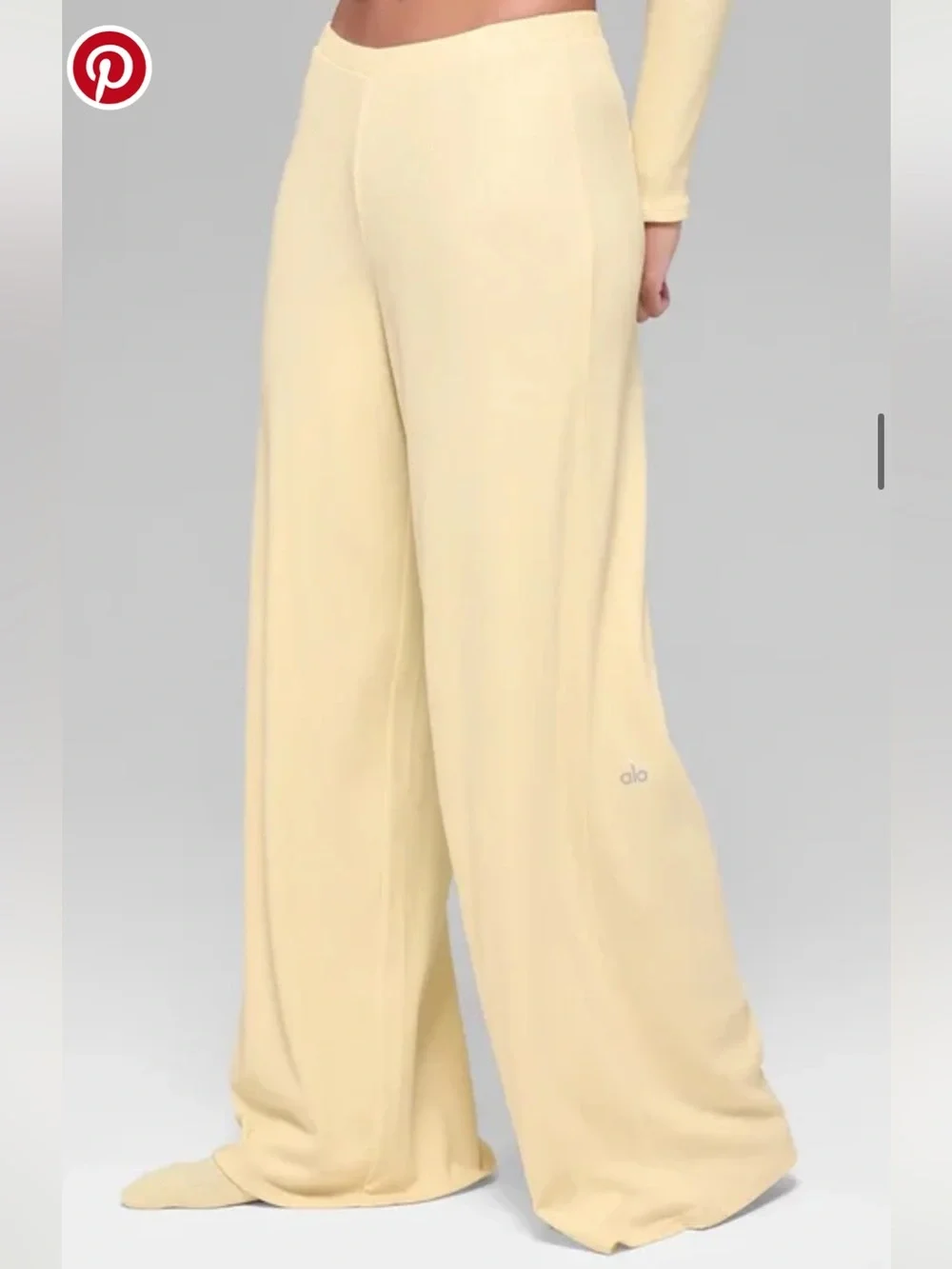 Alo Yoga Mid-Rise Dreamlight Straight Pant Yellow Size Extra Small